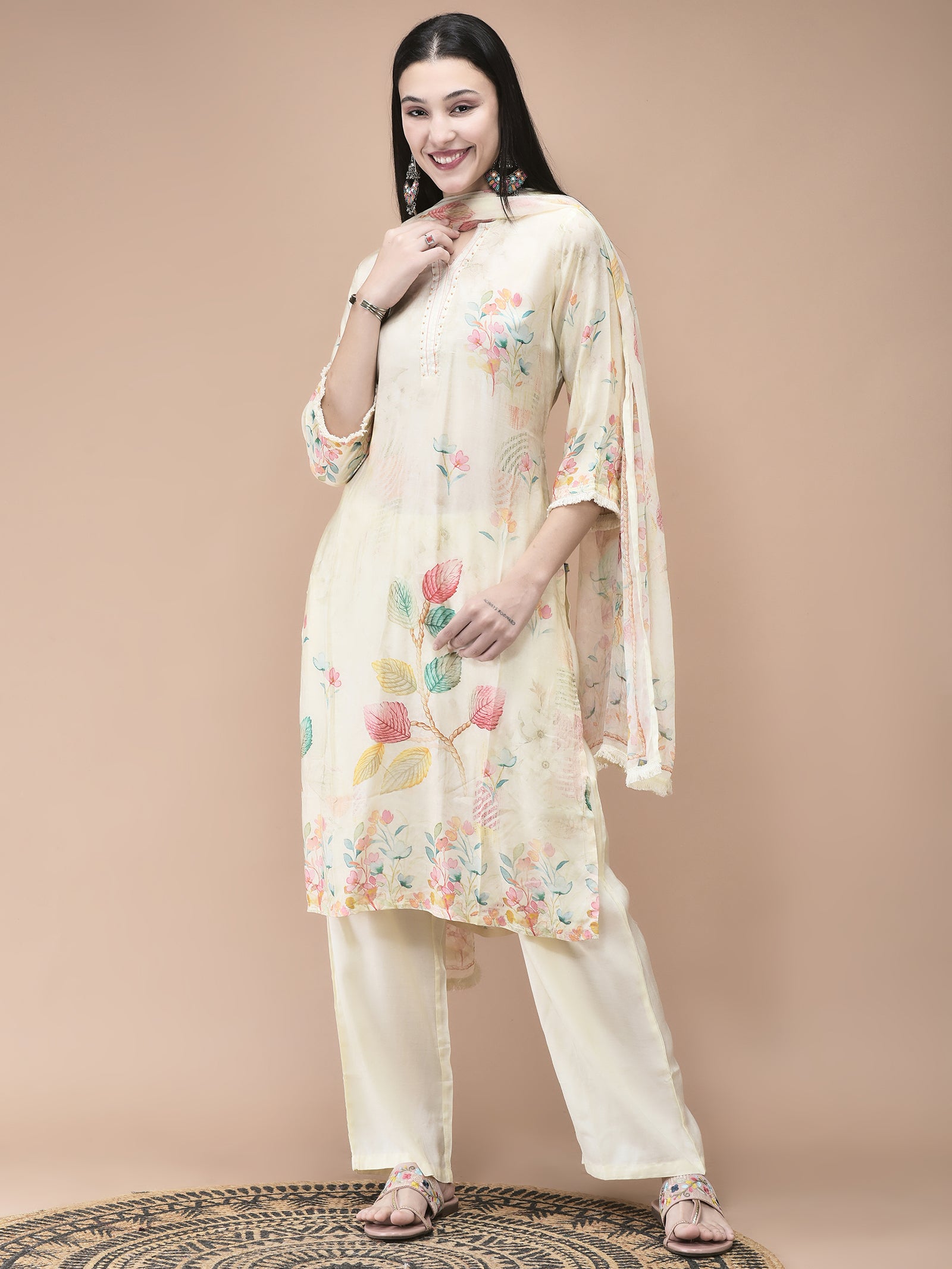 Women Muslin Cream Placement Print Kurta Comfort Pant Dupatta